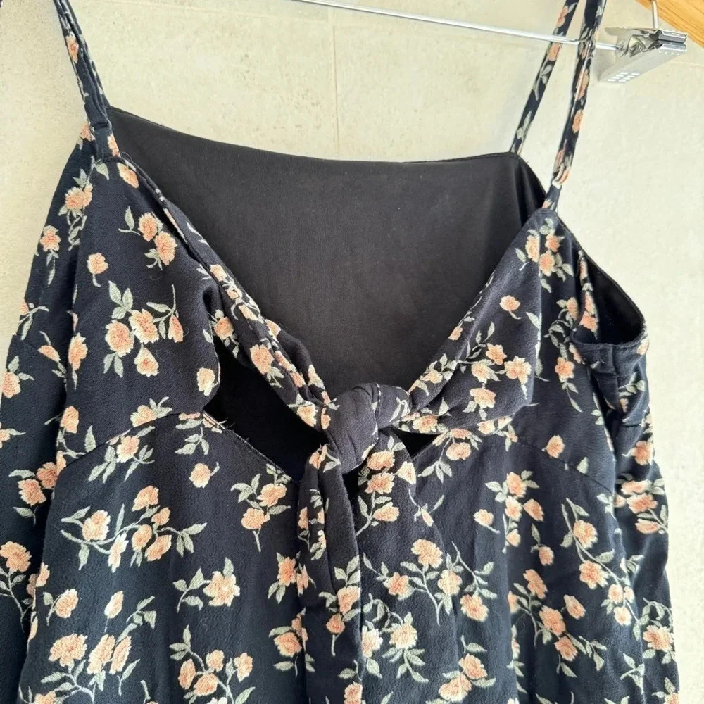 American Eagle floral sundress navy 90’s white size small babydoll prairie - Picture 5 of 6